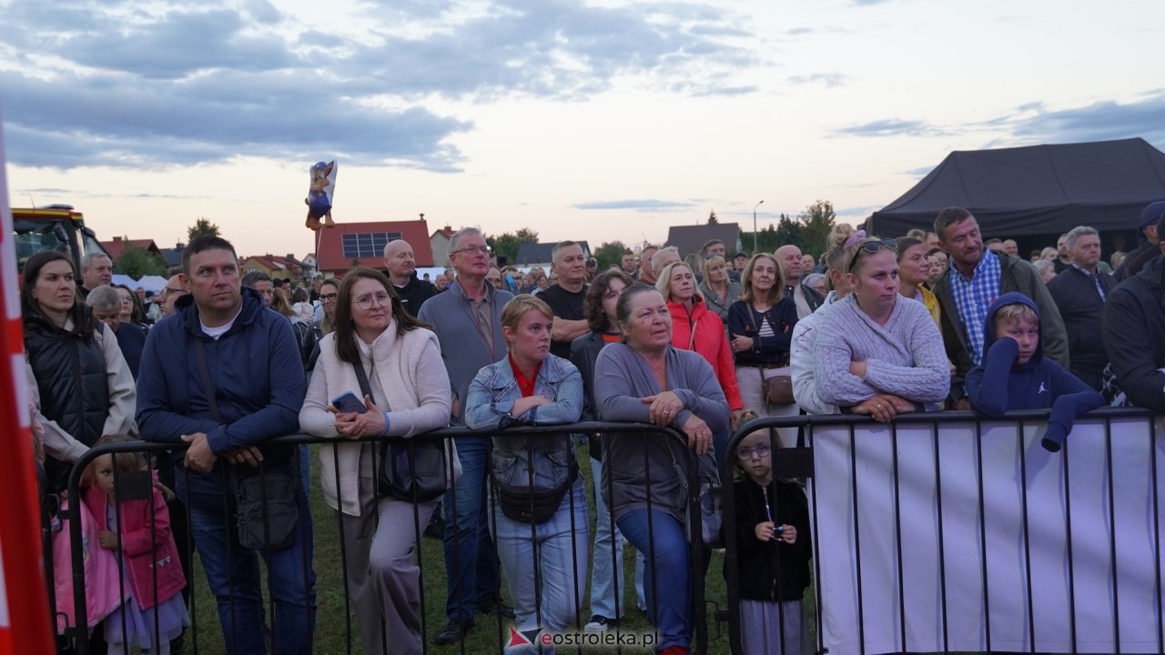 Dożynki w Olszewie-Borkach - część koncertowa [06.09.2026] - zdjęcie #90 - eOstroleka.pl