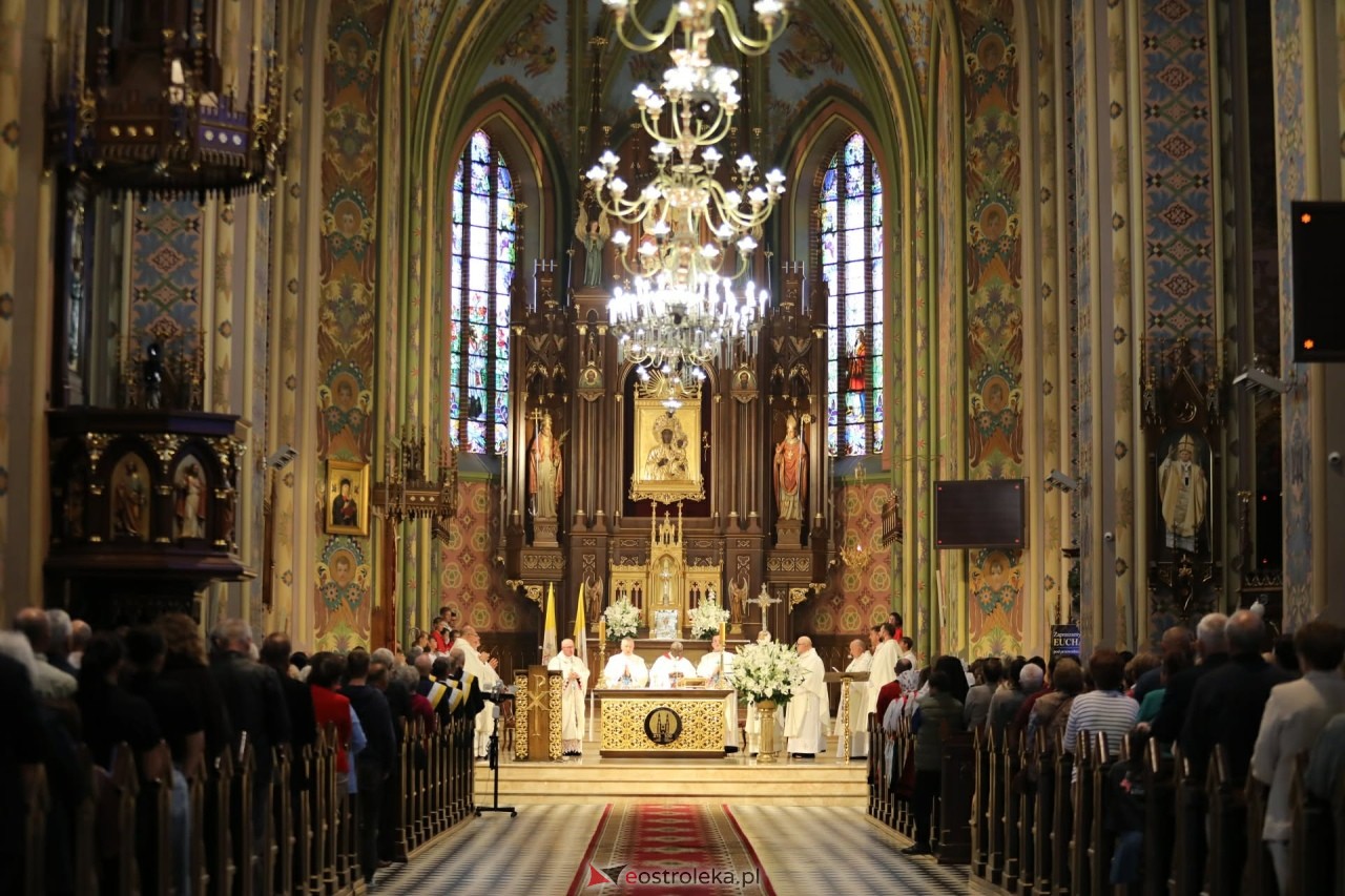 Kardynał Robert Sarah w Myszyńcu [11.09.2026] - zdjęcie #67 - eOstroleka.pl