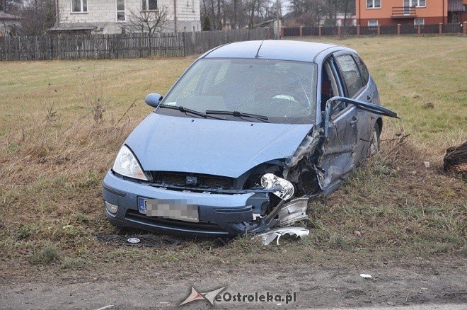 Wypadek w Krukach [04.I.2012] - zdjęcie #4 - eOstroleka.pl