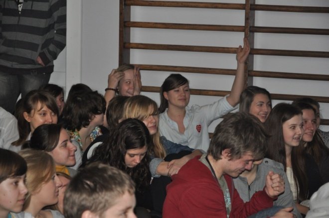 II LO zorganizowało szkolny WOŚP. Uczniowie zebrali około 1500 złotych [5 I 2012] - zdjęcie #26 - eOstroleka.pl