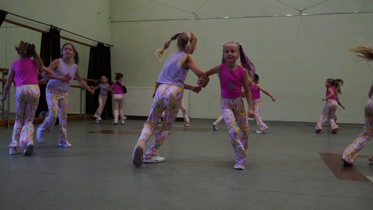 K-popowe wyzwanie w Ostrołęckim Centrum Kultury [13.09.2026] - zdjęcie #1 - eOstroleka.pl