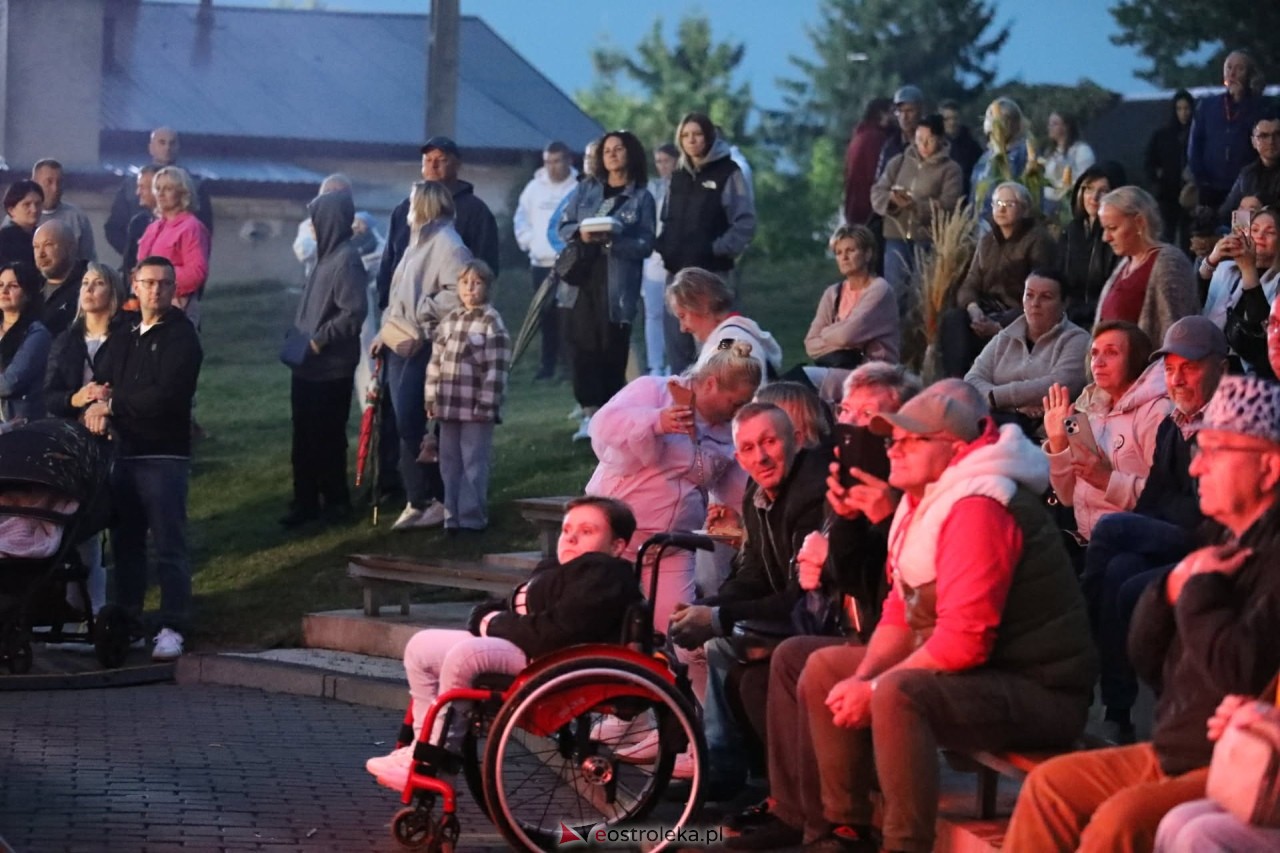 Dożynki w Baranowie - koncert Izabeli Trojanowskiej i Agaty Buczkowskiej [13.09.2026] - zdjęcie #41 - eOstroleka.pl