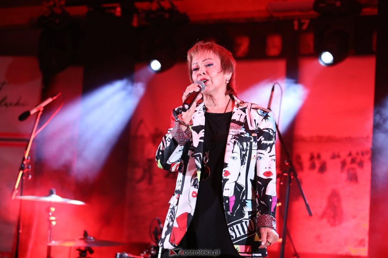 Dożynki w Baranowie - koncert Izabeli Trojanowskiej i Agaty Buczkowskiej [13.09.2026] - zdjęcie #34 - eOstroleka.pl