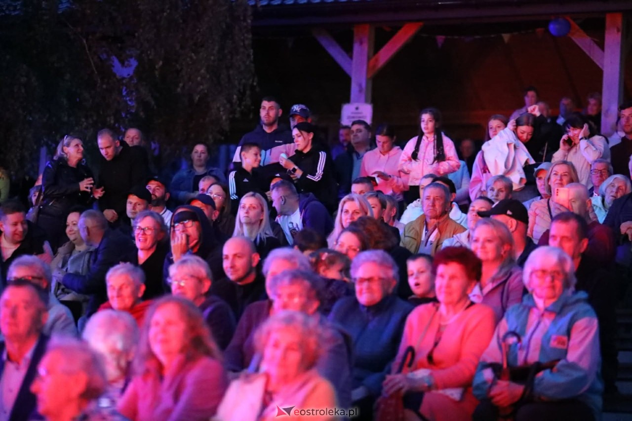 Dożynki w Baranowie - koncert Izabeli Trojanowskiej i Agaty Buczkowskiej [13.09.2026] - zdjęcie #21 - eOstroleka.pl