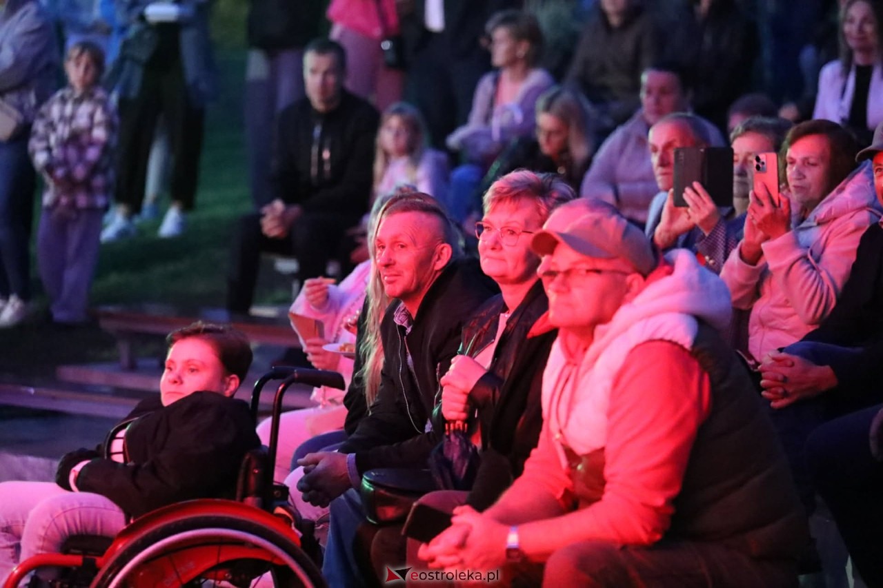 Dożynki w Baranowie - koncert Izabeli Trojanowskiej i Agaty Buczkowskiej [13.09.2026] - zdjęcie #7 - eOstroleka.pl