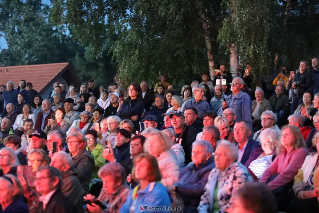 Dożynki w Baranowie - koncert Izabeli Trojanowskiej i Agaty Buczkowskiej [13.09.2026] - zdjęcie #6 - eOstroleka.pl