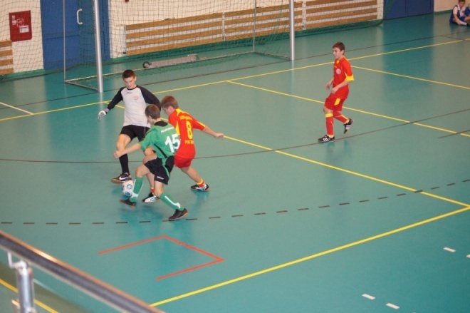 Piłkarski Turniej Noworoczny dla rocznika 1998 [06.01.2012] - zdjęcie #26 - eOstroleka.pl