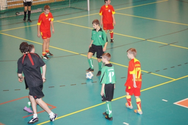 Piłkarski Turniej Noworoczny dla rocznika 1998 [06.01.2012] - zdjęcie #25 - eOstroleka.pl