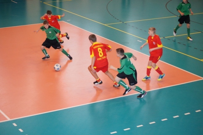 Piłkarski Turniej Noworoczny dla rocznika 1998 [06.01.2012] - zdjęcie #18 - eOstroleka.pl