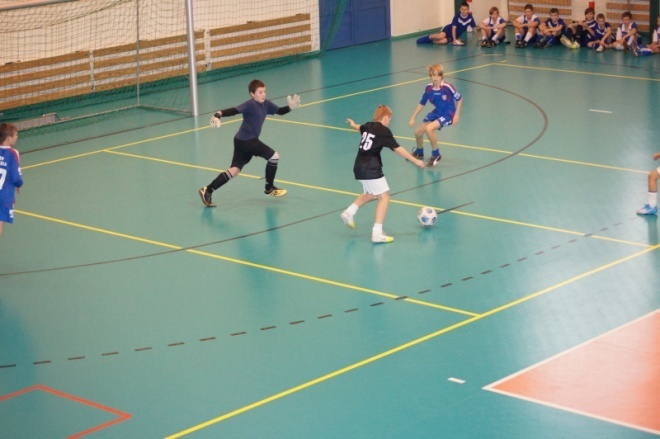 Piłkarski Turniej Noworoczny dla rocznika 1998 [06.01.2012] - zdjęcie #15 - eOstroleka.pl