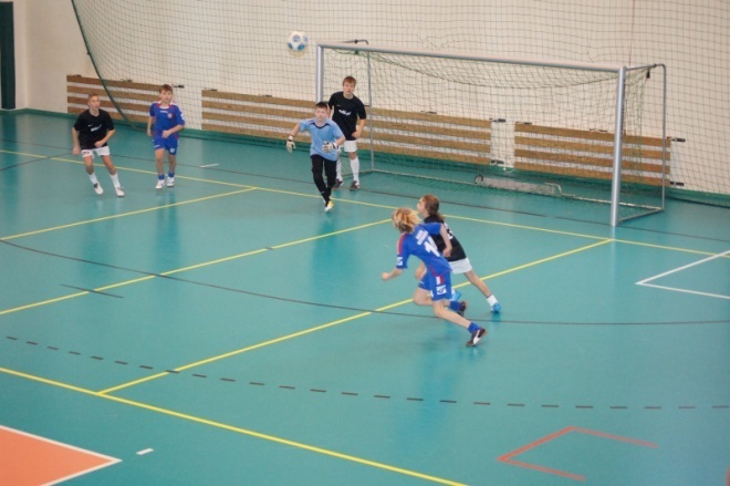 Piłkarski Turniej Noworoczny dla rocznika 1998 [06.01.2012] - zdjęcie #14 - eOstroleka.pl