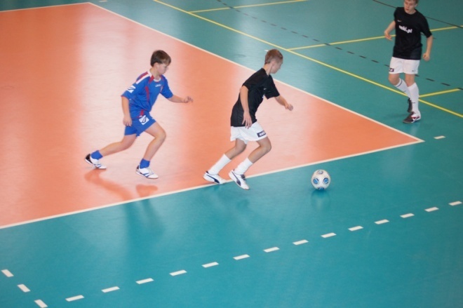Piłkarski Turniej Noworoczny dla rocznika 1998 [06.01.2012] - zdjęcie #8 - eOstroleka.pl