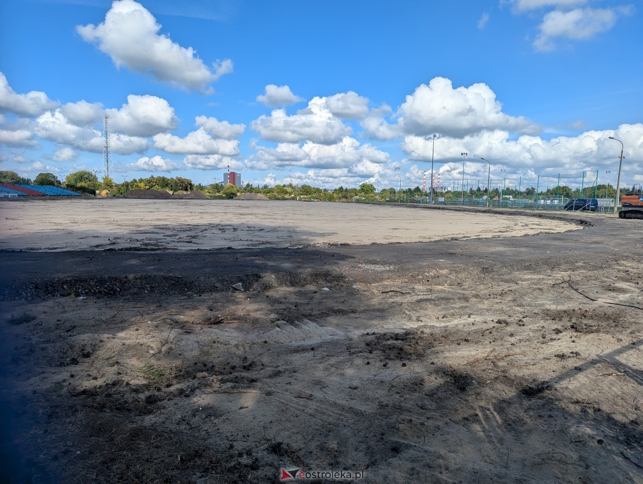 Stadion w Ostrołęce w przebudowie [15.09.2026] - zdjęcie #5 - eOstroleka.pl