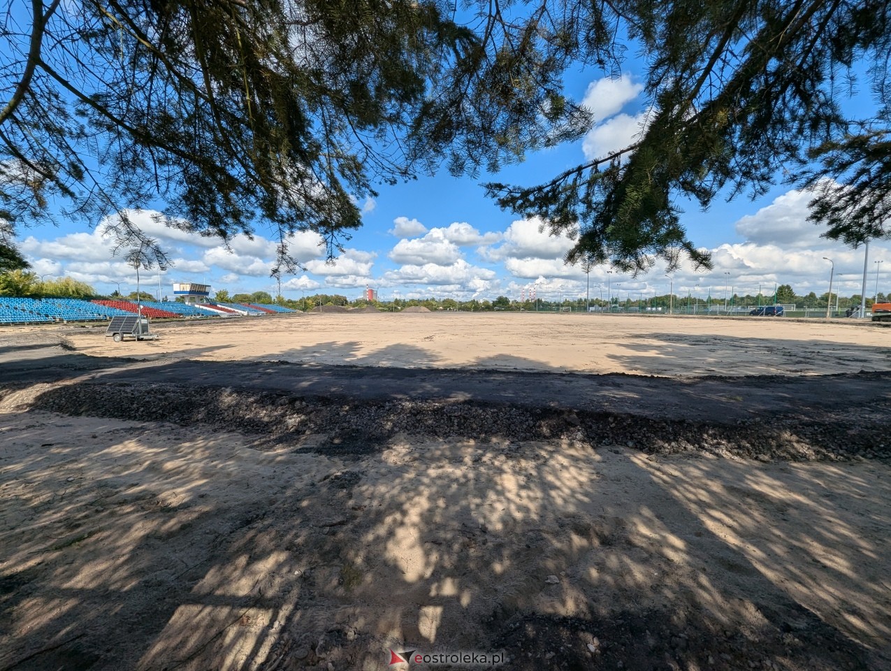Stadion w Ostrołęce w przebudowie [15.09.2026] - zdjęcie #4 - eOstroleka.pl