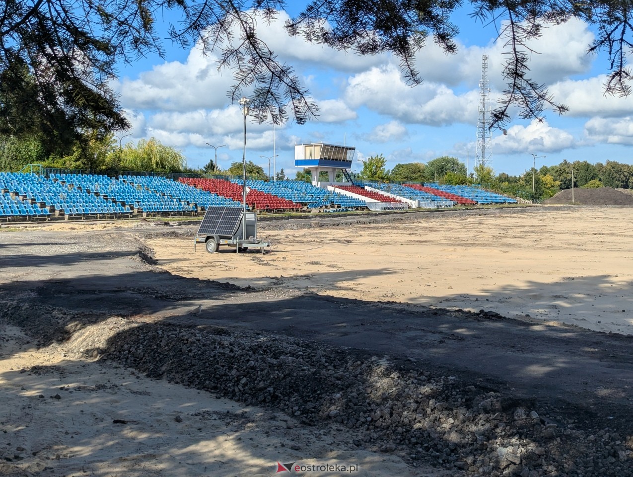 Stadion w Ostrołęce w przebudowie [15.09.2026] - zdjęcie #3 - eOstroleka.pl