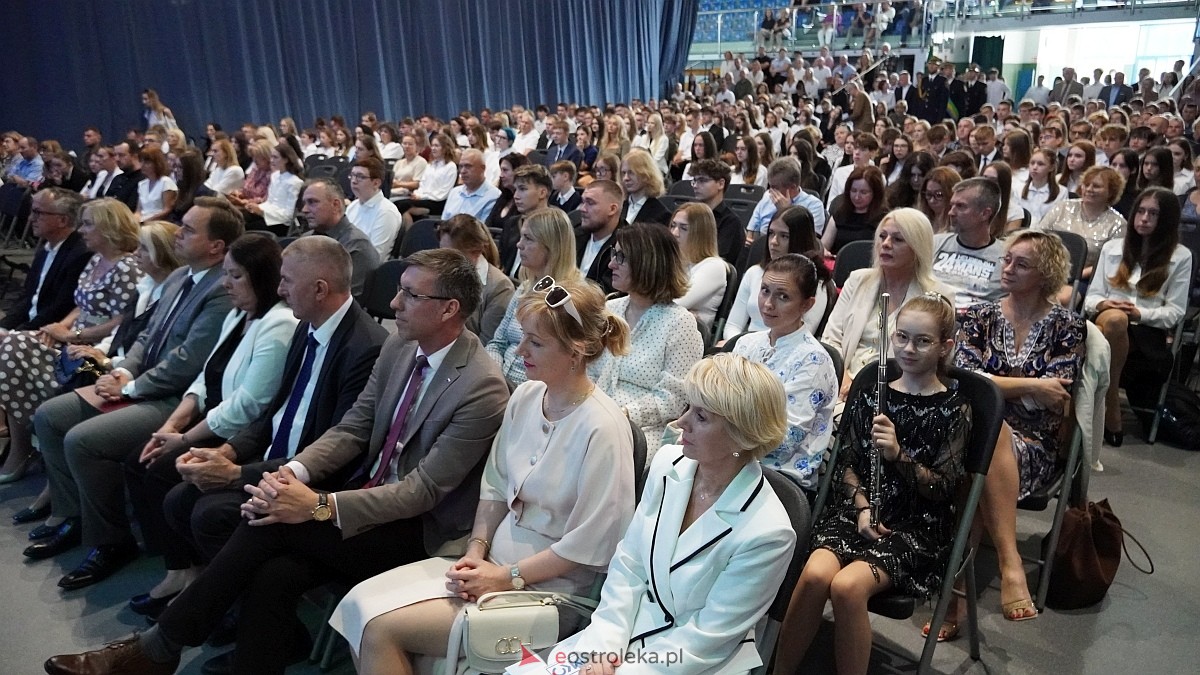 XIX Samorządowa Gala Uczniowska w Ostrołęce [16.09.2026] - zdjęcie #176 - eOstroleka.pl