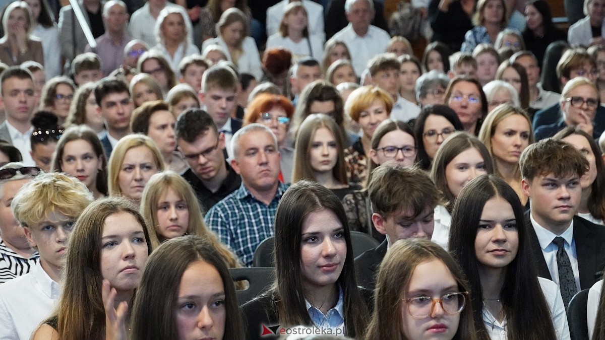 XIX Samorządowa Gala Uczniowska w Ostrołęce [16.09.2026] - zdjęcie #145 - eOstroleka.pl