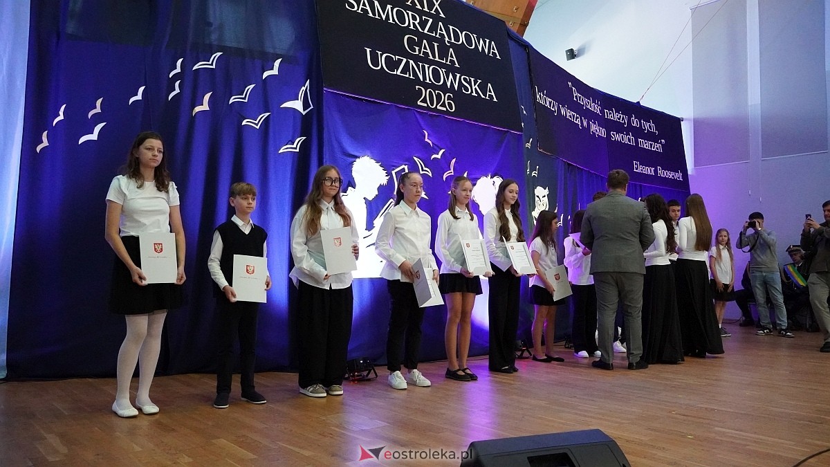 XIX Samorządowa Gala Uczniowska w Ostrołęce [16.09.2026] - zdjęcie #98 - eOstroleka.pl