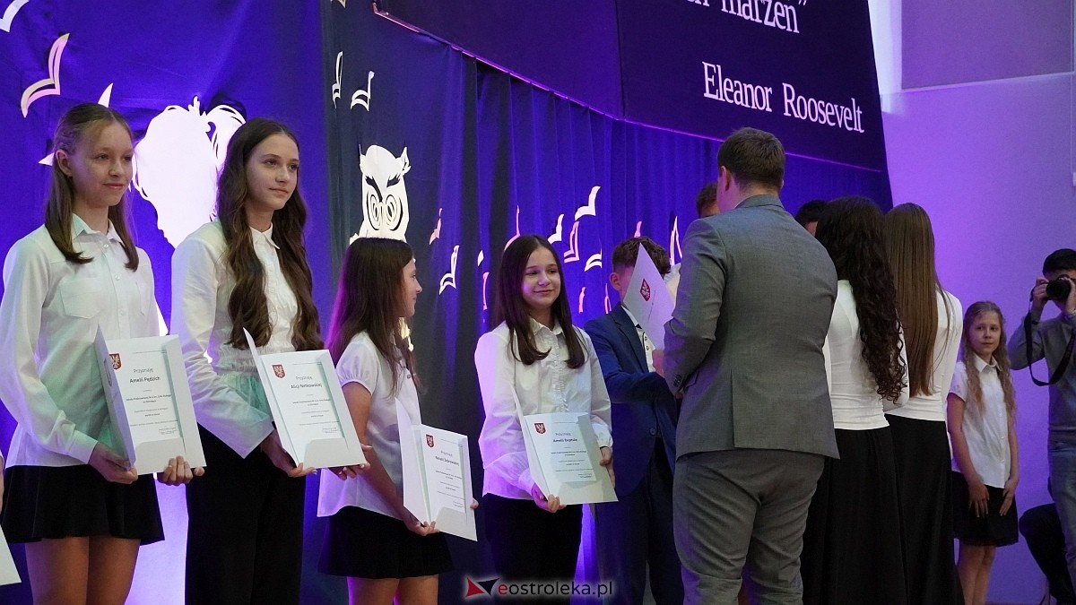 XIX Samorządowa Gala Uczniowska w Ostrołęce [16.09.2026] - zdjęcie #95 - eOstroleka.pl