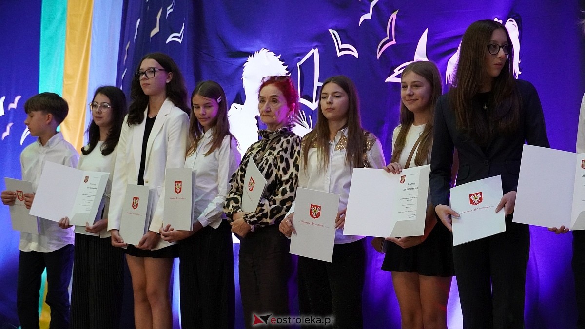 XIX Samorządowa Gala Uczniowska w Ostrołęce [16.09.2026] - zdjęcie #77 - eOstroleka.pl
