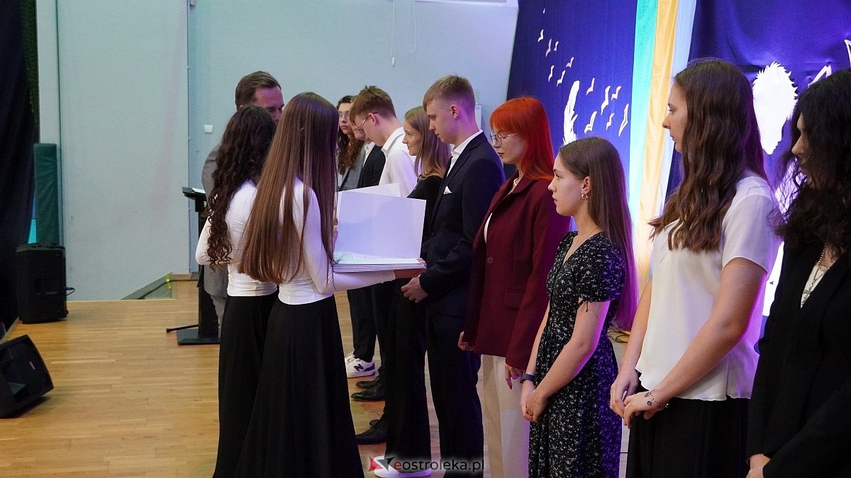 XIX Samorządowa Gala Uczniowska w Ostrołęce [16.09.2026] - zdjęcie #53 - eOstroleka.pl