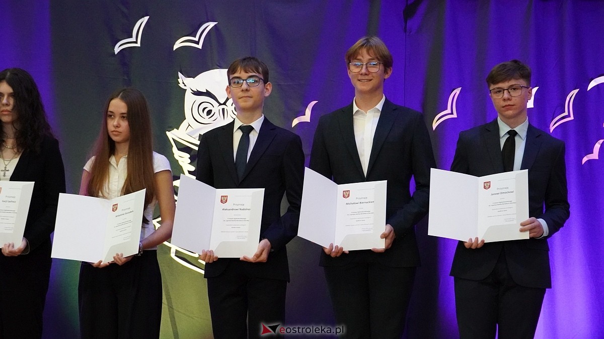 XIX Samorządowa Gala Uczniowska w Ostrołęce [16.09.2026] - zdjęcie #49 - eOstroleka.pl