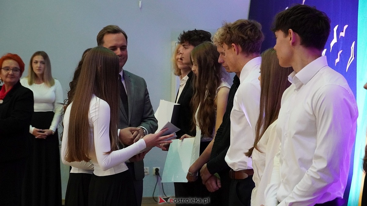 XIX Samorządowa Gala Uczniowska w Ostrołęce [16.09.2026] - zdjęcie #41 - eOstroleka.pl