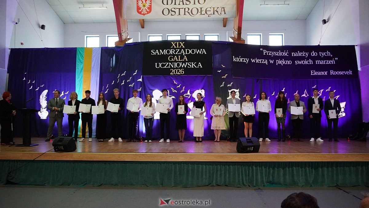 XIX Samorządowa Gala Uczniowska w Ostrołęce [16.09.2026] - zdjęcie #32 - eOstroleka.pl