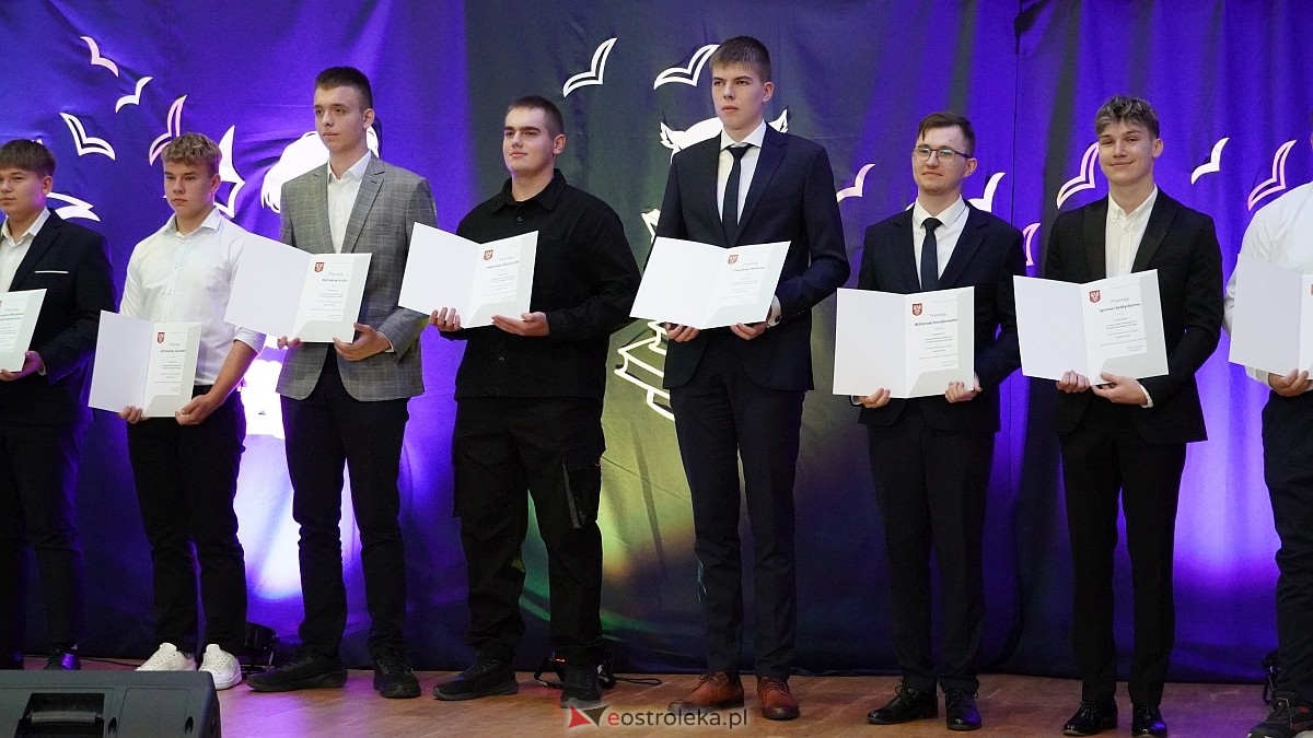 XIX Samorządowa Gala Uczniowska w Ostrołęce [16.09.2026] - zdjęcie #2 - eOstroleka.pl
