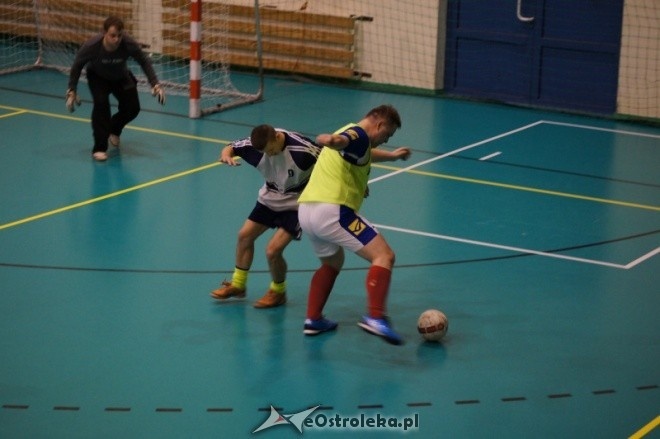 3. kolejka Nocnej Ligi Futsalu [06.01.2012] - zdjęcie #43 - eOstroleka.pl