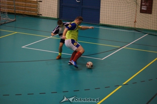 3. kolejka Nocnej Ligi Futsalu [06.01.2012] - zdjęcie #42 - eOstroleka.pl