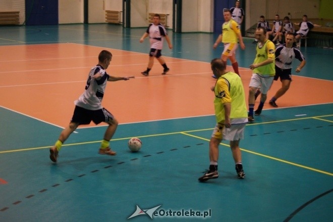3. kolejka Nocnej Ligi Futsalu [06.01.2012] - zdjęcie #40 - eOstroleka.pl