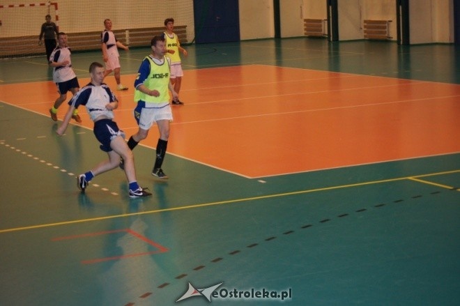 3. kolejka Nocnej Ligi Futsalu [06.01.2012] - zdjęcie #34 - eOstroleka.pl