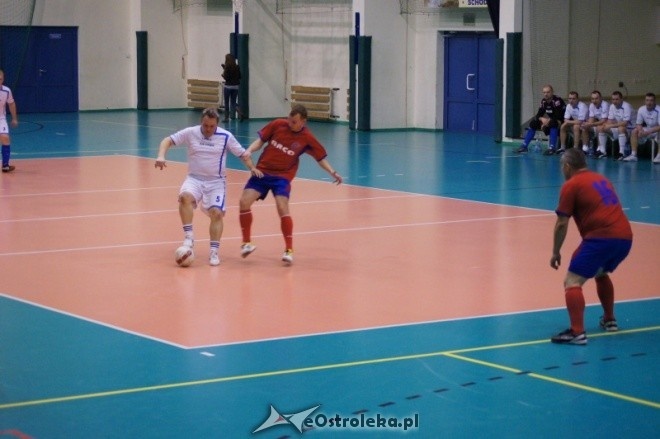 3. kolejka Nocnej Ligi Futsalu [06.01.2012] - zdjęcie #16 - eOstroleka.pl