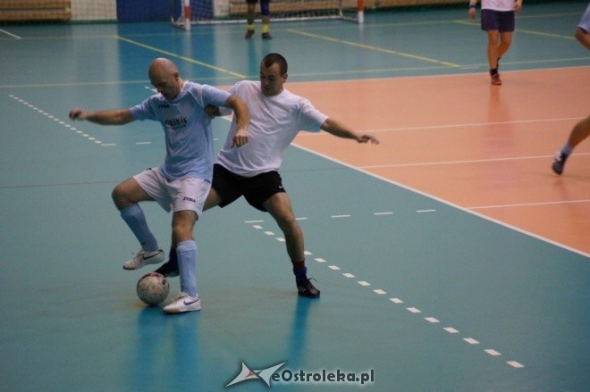 3. kolejka Nocnej Ligi Futsalu [06.01.2012] - zdjęcie #6 - eOstroleka.pl