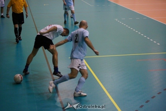 3. kolejka Nocnej Ligi Futsalu [06.01.2012] - zdjęcie #3 - eOstroleka.pl