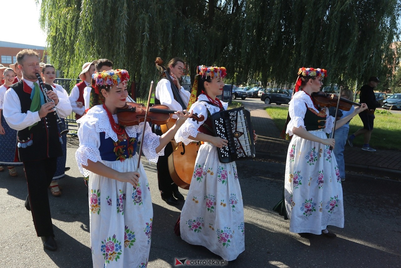 Kurpiowskie Spotkania z Folklorem - parada ulicami Ostrołęki [19.09.2026] - zdjęcie #99 - eOstroleka.pl