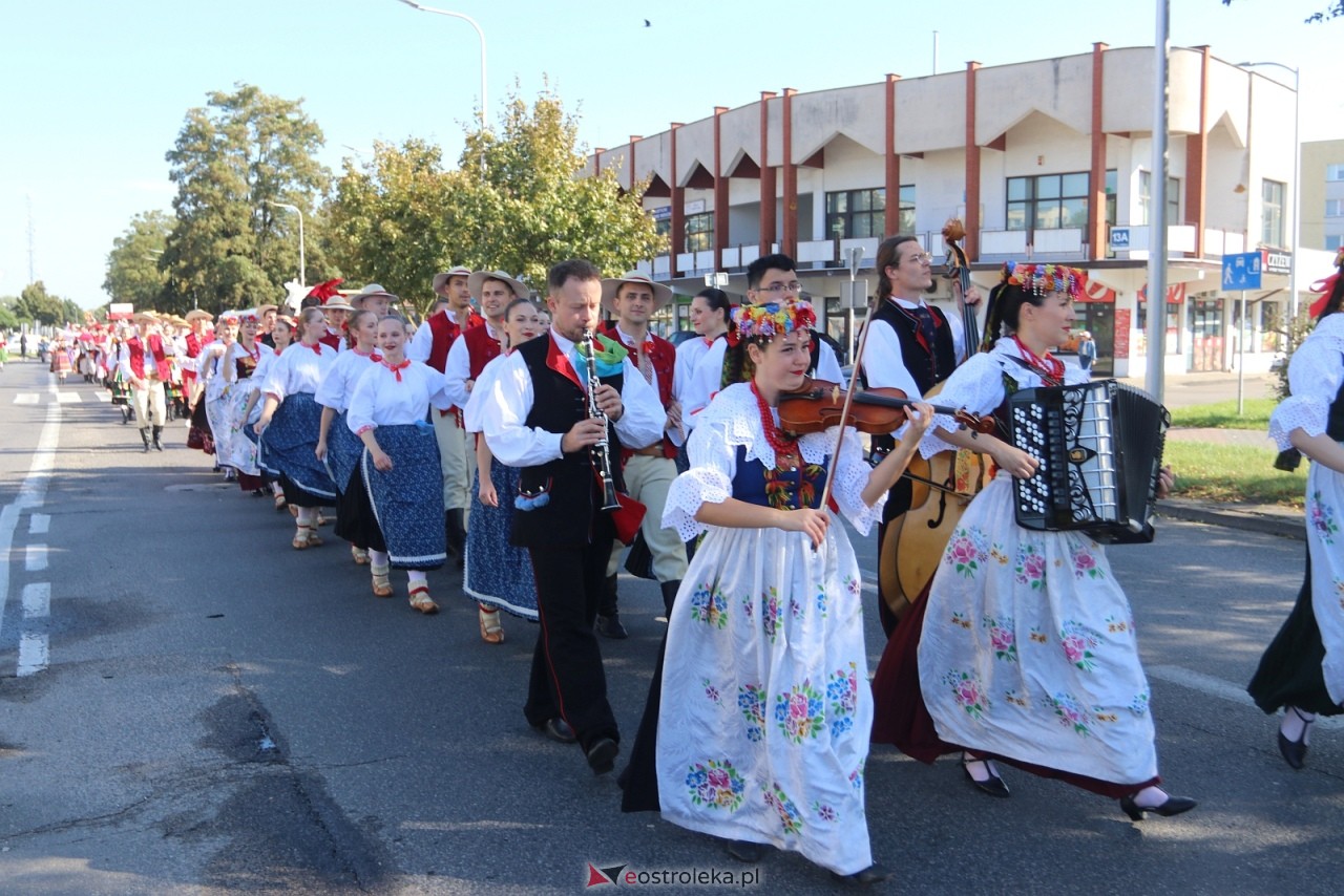 Kurpiowskie Spotkania z Folklorem - parada ulicami Ostrołęki [19.09.2026] - zdjęcie #47 - eOstroleka.pl