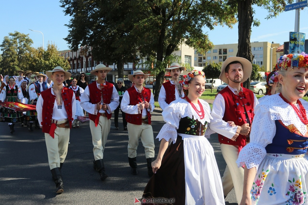 Kurpiowskie Spotkania z Folklorem - parada ulicami Ostrołęki [19.09.2026] - zdjęcie #44 - eOstroleka.pl