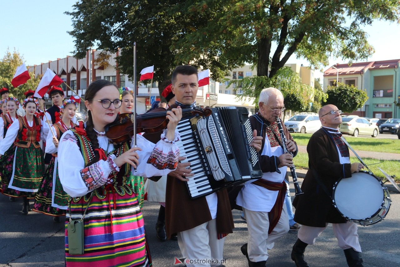 Kurpiowskie Spotkania z Folklorem - parada ulicami Ostrołęki [19.09.2026] - zdjęcie #41 - eOstroleka.pl