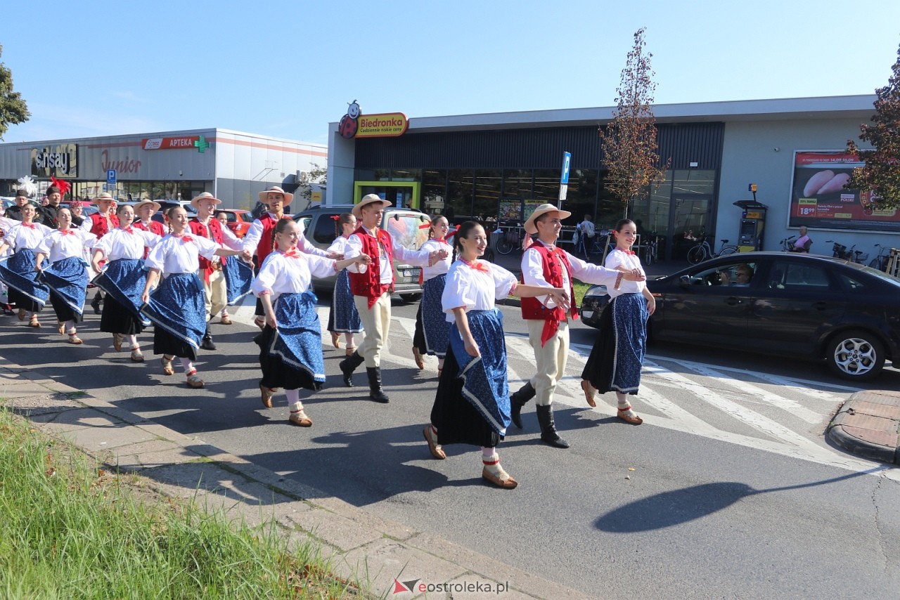 Kurpiowskie Spotkania z Folklorem - parada ulicami Ostrołęki [19.09.2026] - zdjęcie #30 - eOstroleka.pl