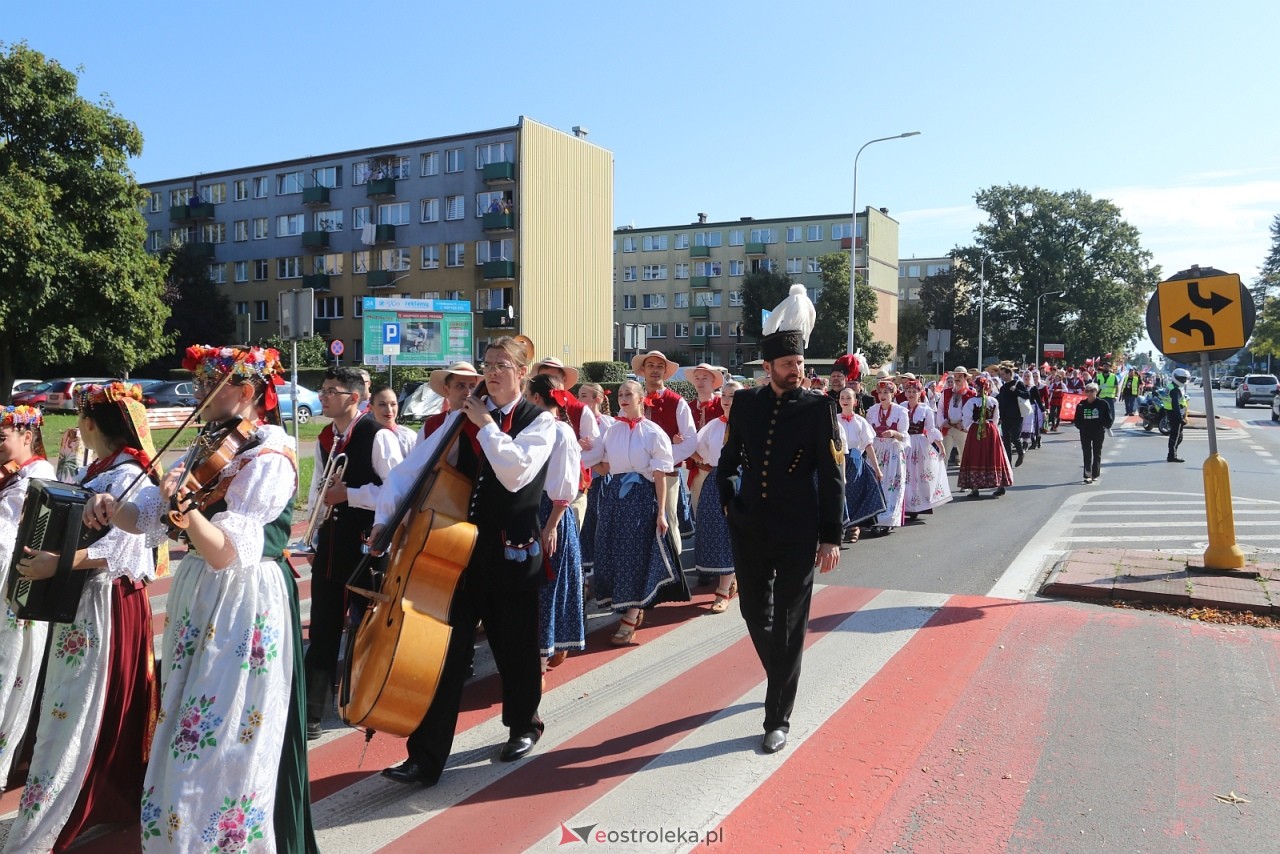 Kurpiowskie Spotkania z Folklorem - parada ulicami Ostrołęki [19.09.2026] - zdjęcie #11 - eOstroleka.pl