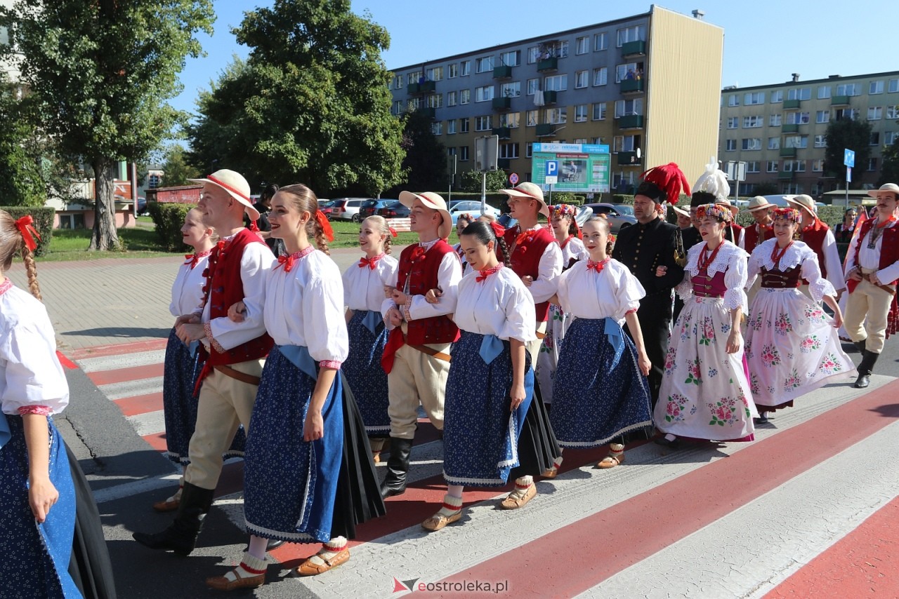 Kurpiowskie Spotkania z Folklorem - parada ulicami Ostrołęki [19.09.2026] - zdjęcie #9 - eOstroleka.pl