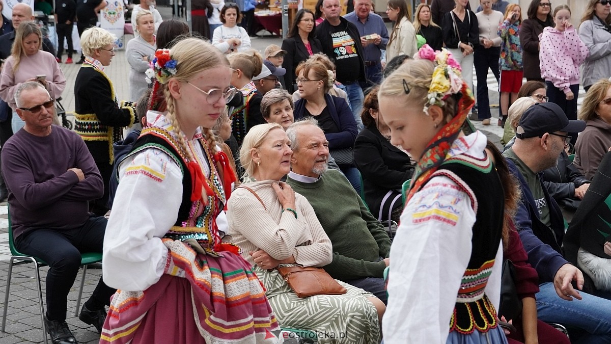 Kurpiowskie spotkania z folklorem w Ostrołęce - koncerty finałowe [20.09.2026] - zdjęcie #53 - eOstroleka.pl