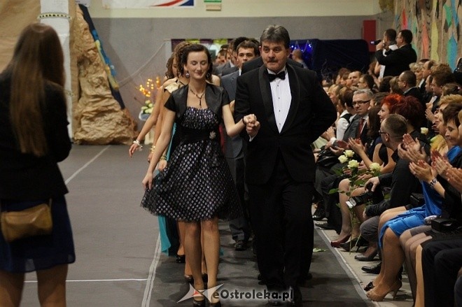 Studniówka III LO [07.I.2012] - zdjęcie #196 - eOstroleka.pl