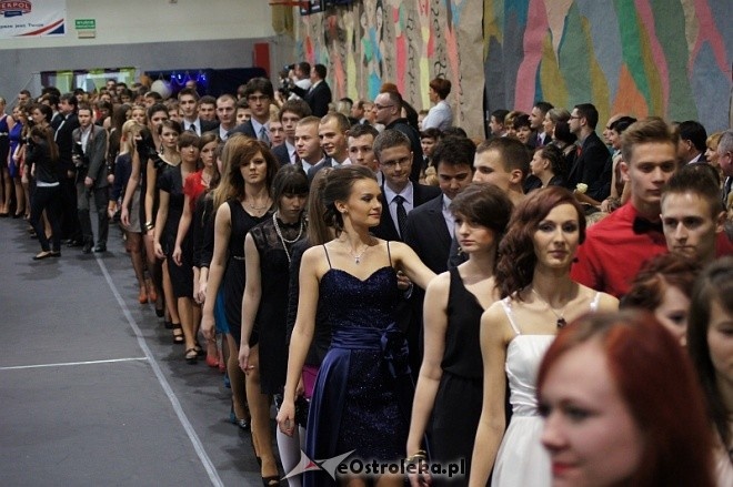 Studniówka III LO [07.I.2012] - zdjęcie #170 - eOstroleka.pl
