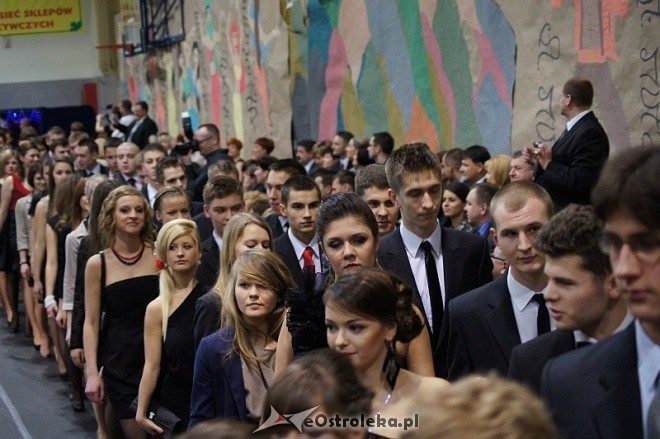 Studniówka III LO [07.I.2012] - zdjęcie #167 - eOstroleka.pl