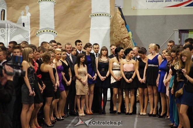 Studniówka III LO [07.I.2012] - zdjęcie #162 - eOstroleka.pl