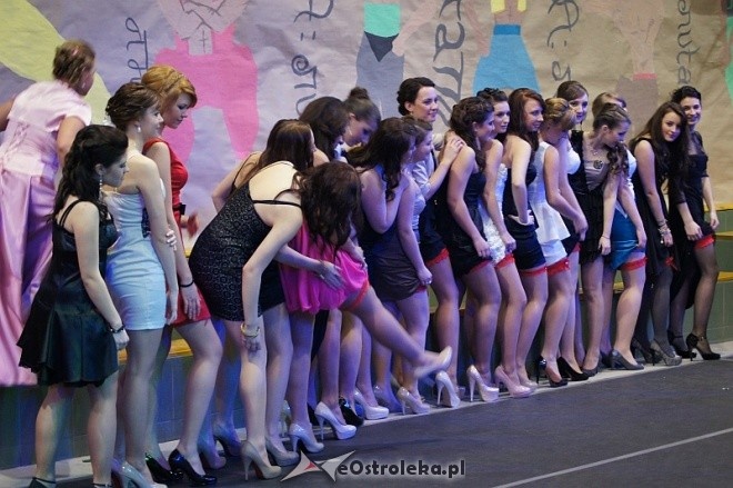 Studniówka III LO [07.I.2012] - zdjęcie #80 - eOstroleka.pl