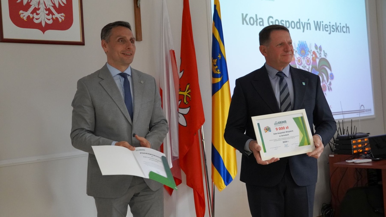 Ponad 1,3 mln zł dla Kół Gospodyń Wiejskich. W Goworowie wręczono czeki dla lokalnych gospodarzy [21.09.2026] - zdjęcie #79 - eOstroleka.pl